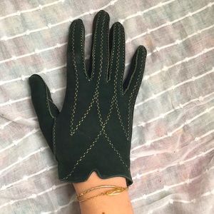 Vintage green suede gloves
